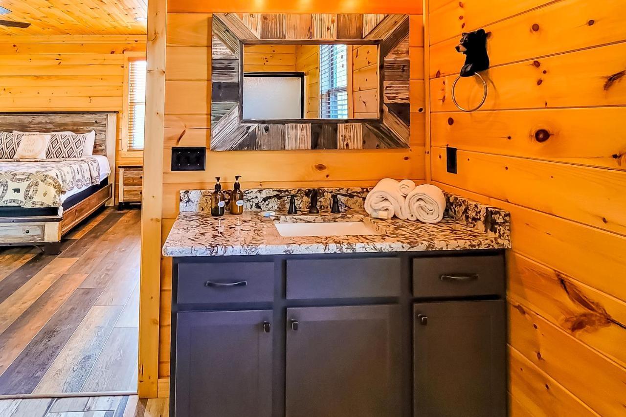 3 Lazy Bears Chalet Гетлинбург Екстериор снимка