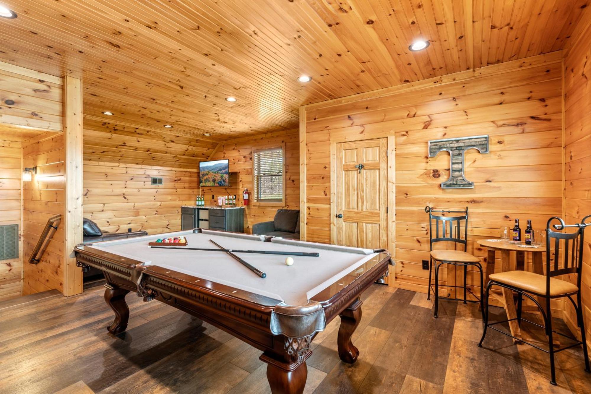 3 Lazy Bears Chalet Гетлинбург Екстериор снимка