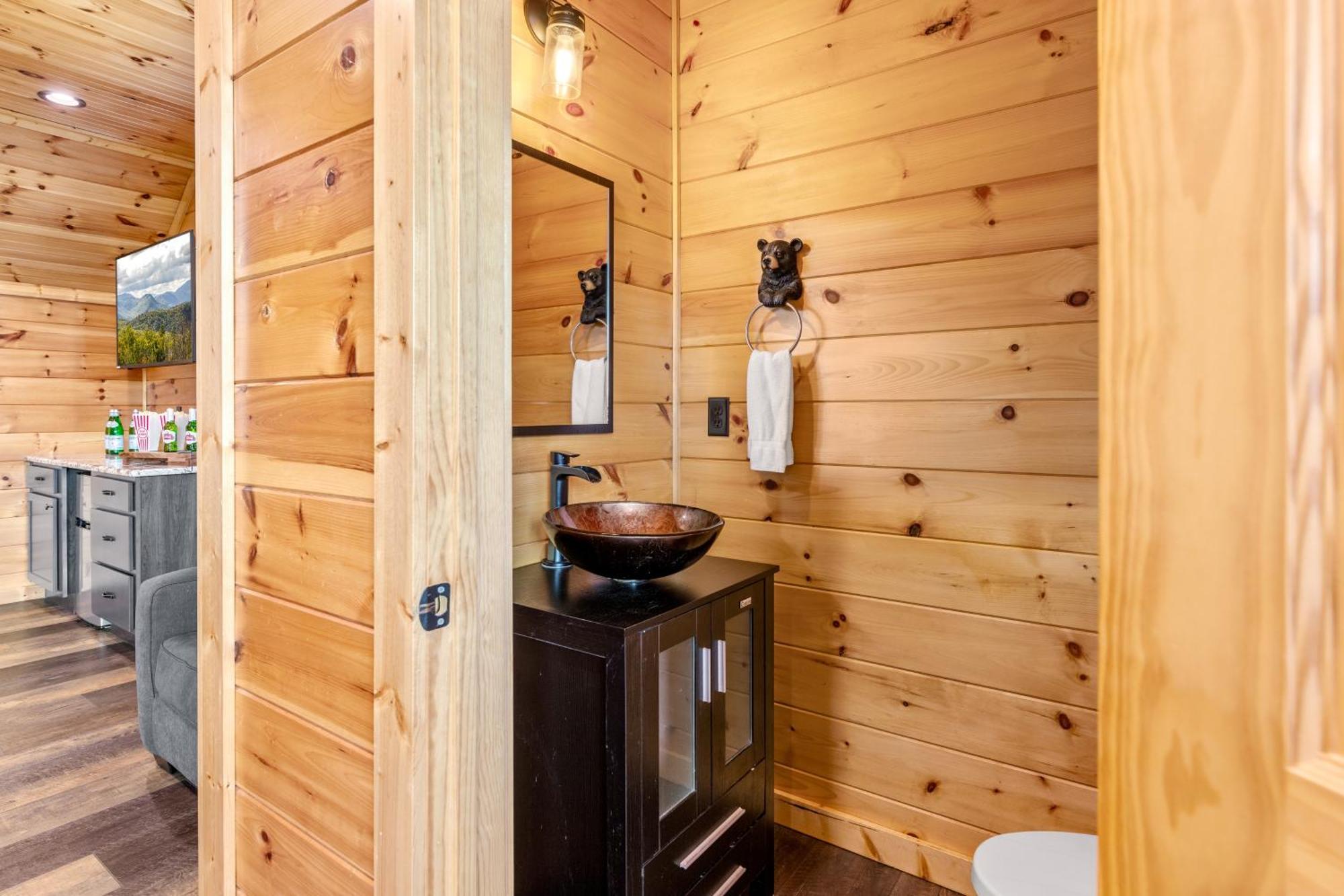 3 Lazy Bears Chalet Гетлинбург Екстериор снимка