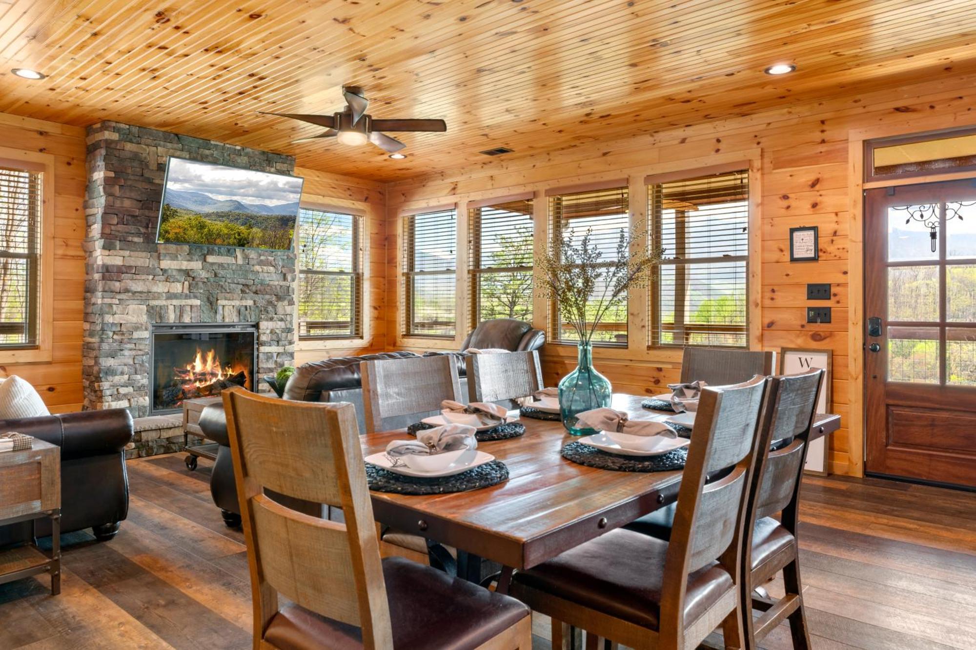 3 Lazy Bears Chalet Гетлинбург Екстериор снимка