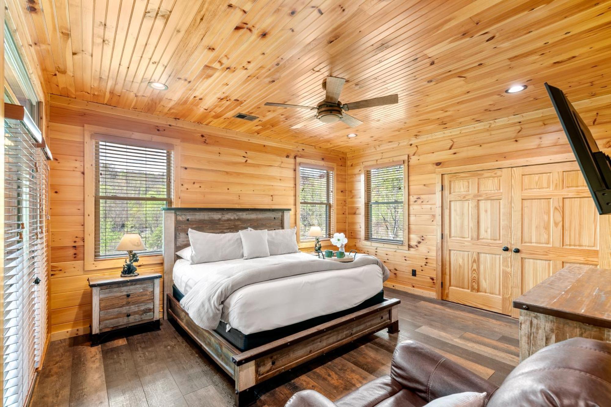 3 Lazy Bears Chalet Гетлинбург Екстериор снимка